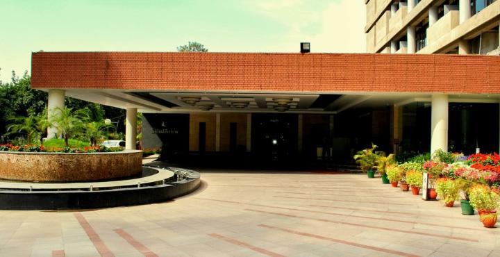 Hotel Shivalikview Chandīgarh Exteriör bild