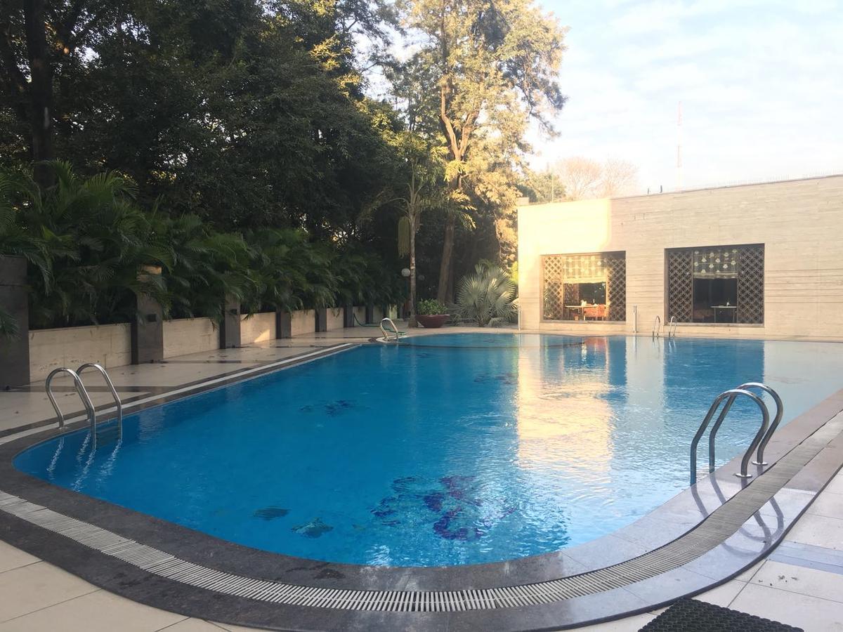 Hotel Shivalikview Chandīgarh Exteriör bild